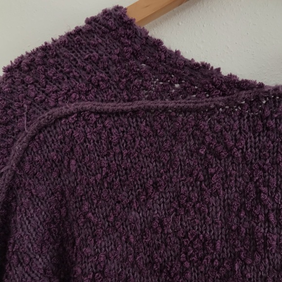 Abercrombie & Fitch Fuzzy Purple Sweater - Picture 12 of 13